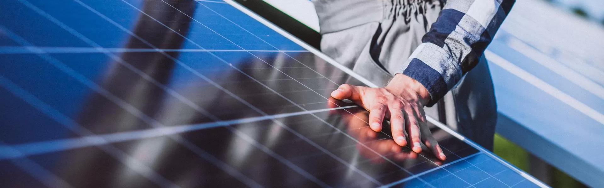 complete solar power kits for homes 6200758 1920